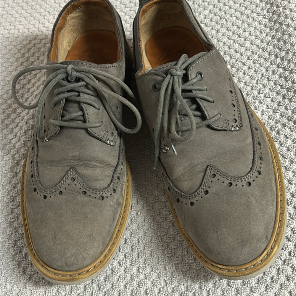 Clarks Men's Charcoal Gray Brogue Derbys